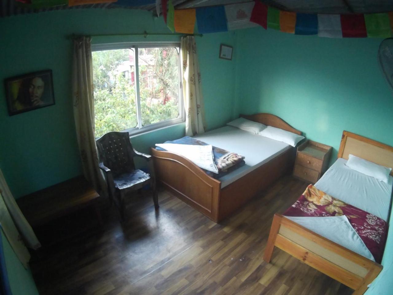 Bickey'S Homestay Pokhara Exterior foto